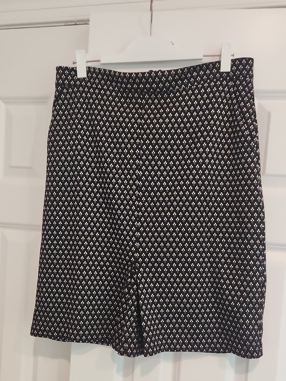 Banana Republic Black and White Printed Girls Skort